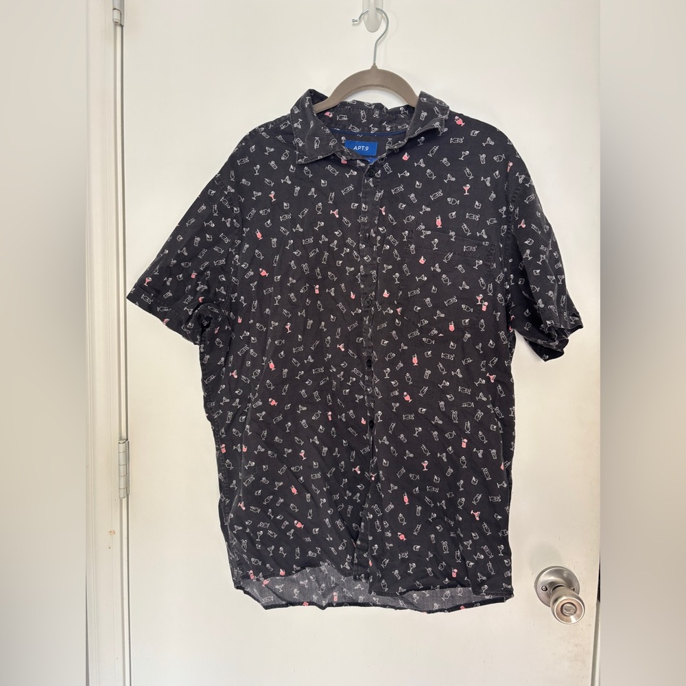 Men’s button up - Picture 2 of 4